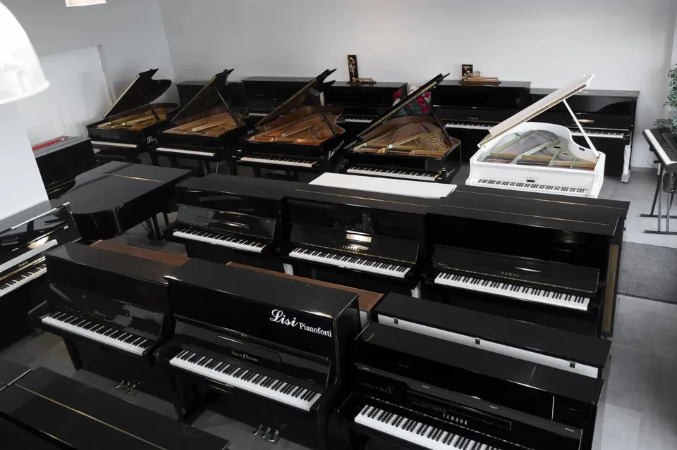VENDITA per pianoforti